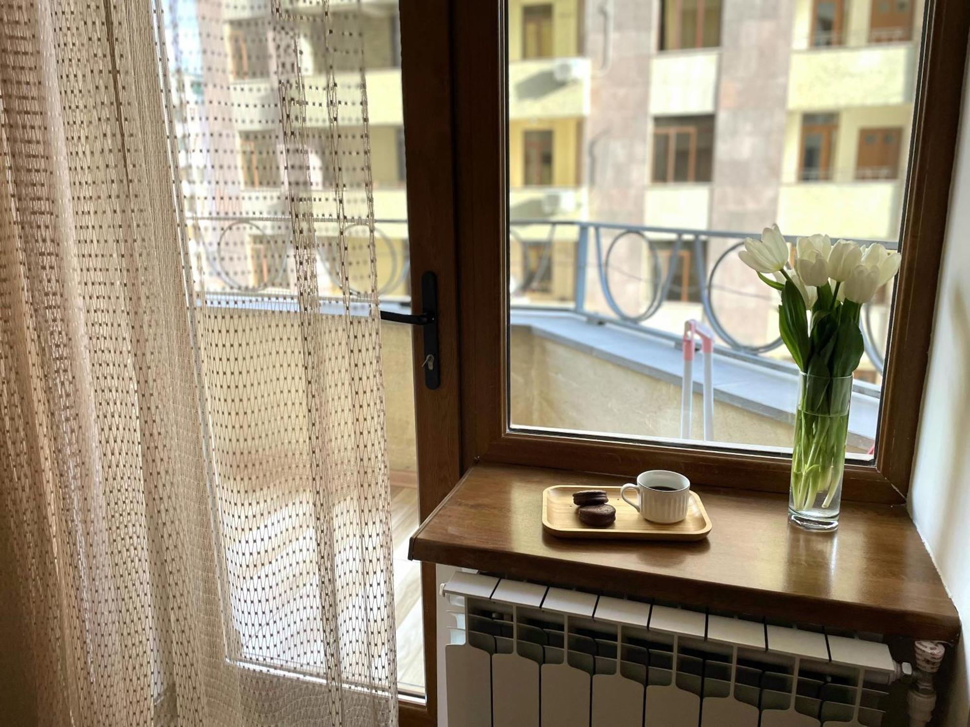 Arami Apartment เยเรวาน ภายนอก รูปภาพ